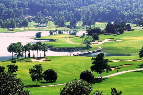 Hanoi Golf Tour 4 days 3 nights 2 rounds